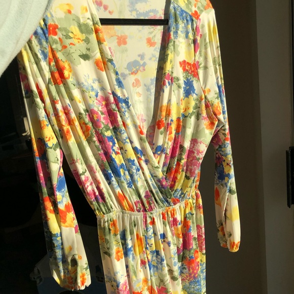 Honey Punch Floral Romper - Picture 4 of 5